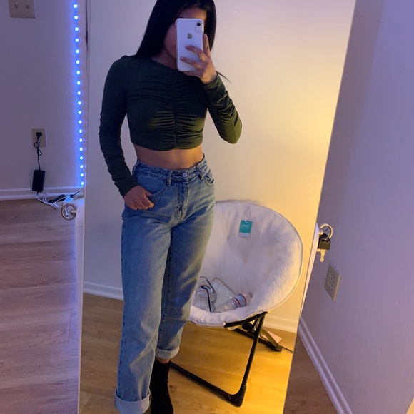 Forever 21 Tops - olive long sleeve crop top